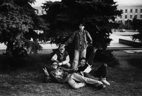 2.jpg (34786 bytes)
