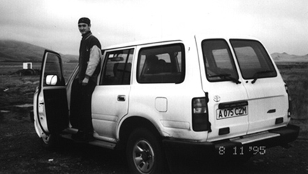 8.jpg (44351 bytes)