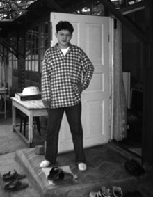 B2.jpg (33136 bytes)